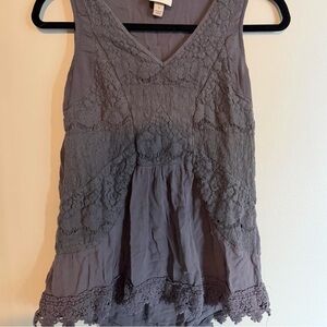 Gray Lace Sleeveless Top